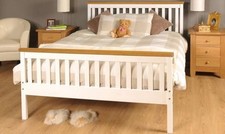 King Size bed In White Pine