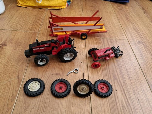 Vintage britains farm - farm, tractors