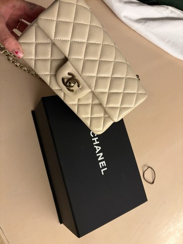 Chanel classic flap shoulder - flap,