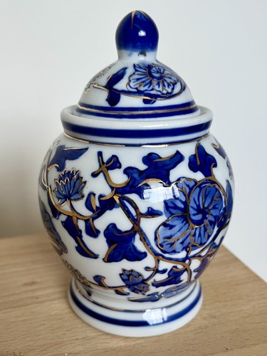Chinese porcelain lidded - porcelain,