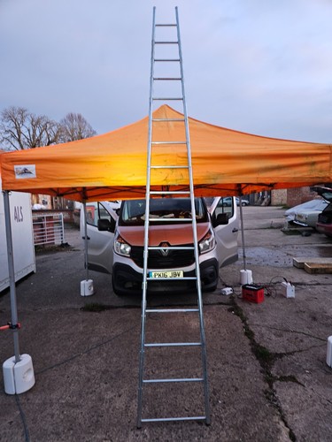 Foldable steel ladder - foldable, 4m
