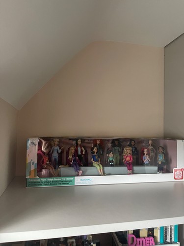 Disney princess dolls wreck - wreck, it