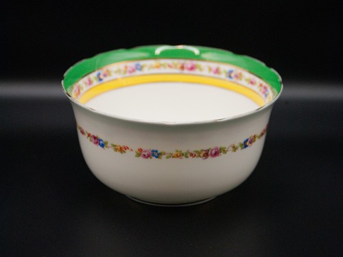 Royal doulton fine bone - royal,