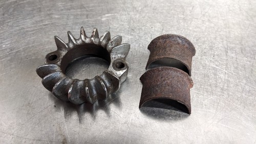 Honda cb550 exhaust clamp - honda,