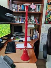 ENGLISH FOOTBALL TEAM HAND