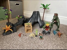 Playmobil Volcano set With