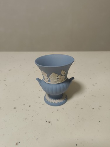 Wedgewood blue white small - white,