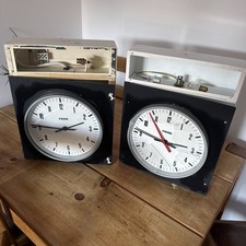 2 X Favag analogue pulse