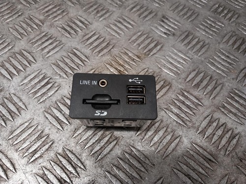 Ford kuga mk2 usb port - kuga, port,