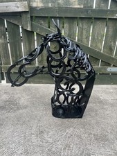 Horseshoe Statue