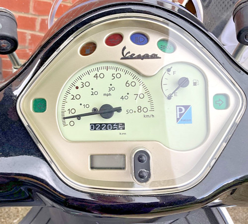 Piaggio vespa lx50 year - lx50,
