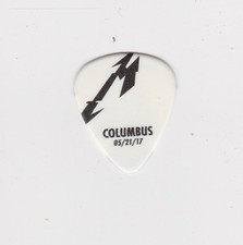 METALLICA TOUR GUITAR PICK