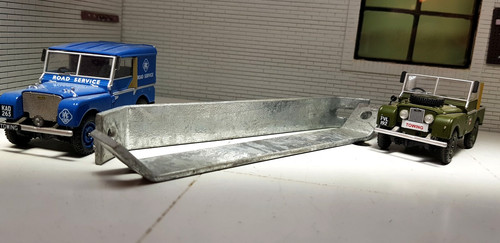 Land rover series wing stay - land, 1