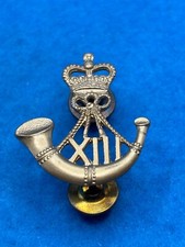 Canadian Army QC collar badge Royal Hamilton light Infantry single bugle right
