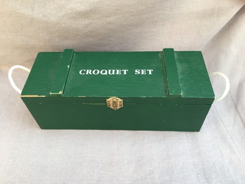 Vintage table top - top, croquet