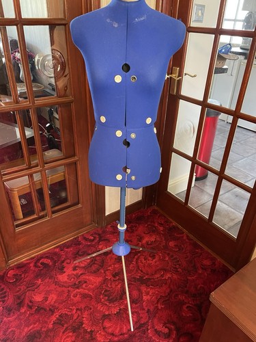 Adjustable dressmakers body - dressmakers,