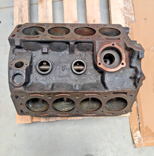 Triumph stag engine block - triumph, **