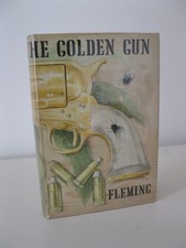THE MAN WITH THE GOLDEN GUN