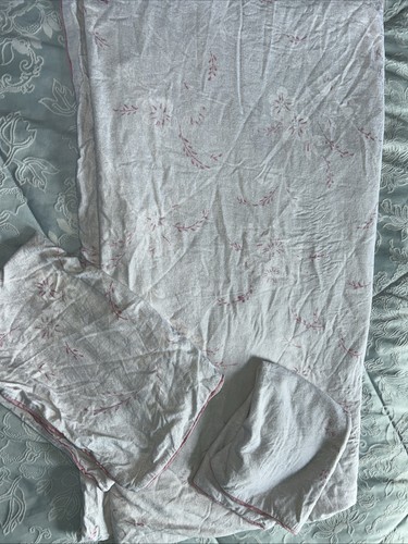 Laura ashley double bedding - laura,