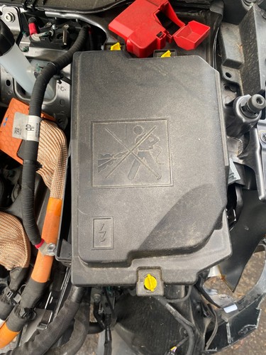 Renault arkana fusebox - renault, housing