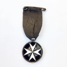 Early St. John Ambulance Serving Brother Medal – Maltese Cross Enamel Ribbon