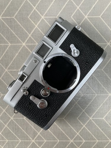 Leica 35mm single - single, stroke