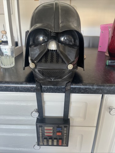 Hasbro darth vader - vader, voice