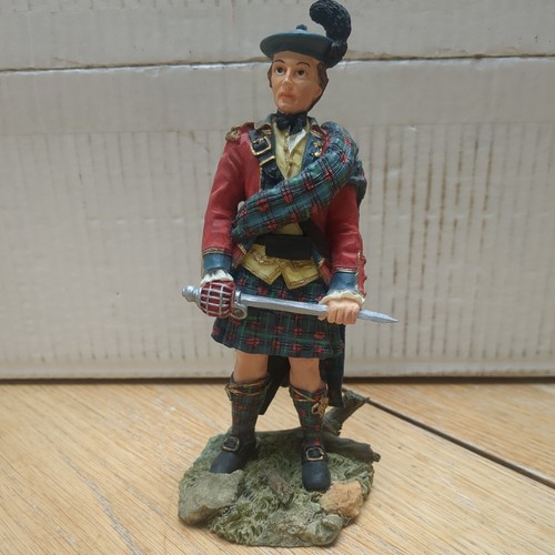 Sculptures handmade soldier - uk,