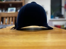 Charles Owen Beagler Navy Velvet Hat 63/4 55cm.  Excellent condition. 