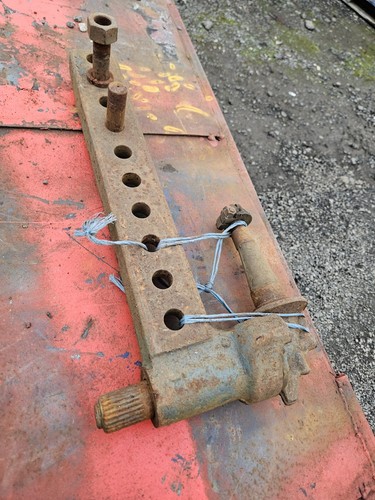 Fordson major tractor right - major,