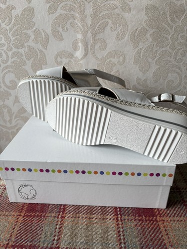 Adesso white leather - white,
