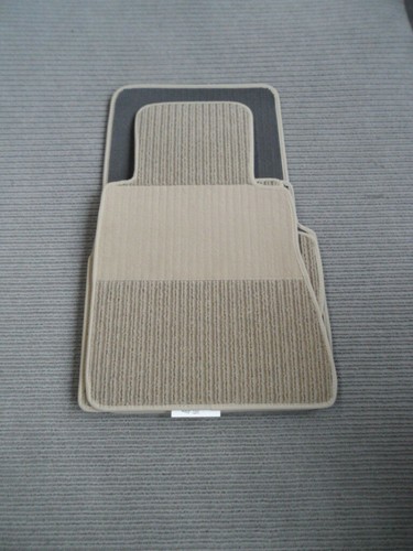 Rips ribbed car mats for
