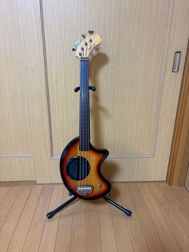 Pie fretless bass - zo-3,