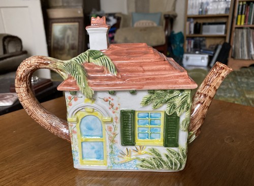 Bovey pottery riviera - bovey, ware
