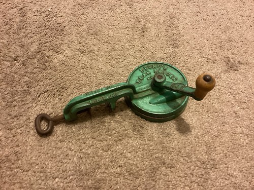 Vintage cast iron spong - vintage,