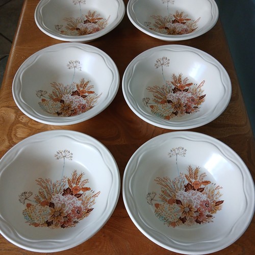 Poole pottery summer glory - pottery,