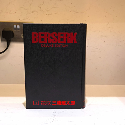 Berserk deluxe edition - deluxe, vol