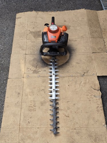 Tanaka hedge trimmer - hedge,