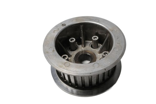Clutch basket disc holder