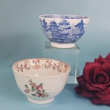 Two Antique 18th Century Tea Bowls Newhall Caughley Foral & Willow Pattern