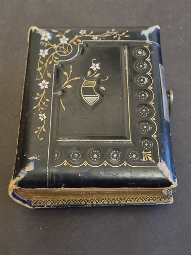 Lovely antique victorian era - a, victorian-era