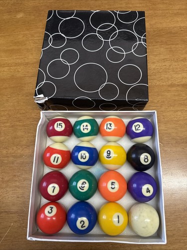 Boxed set pool balls spots - balls, and
