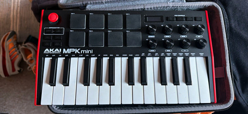 Akai mpk mini key - akai,