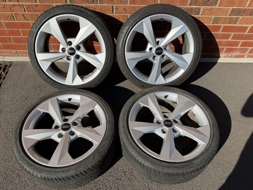 Genuine audi 18 - 4x, 18”