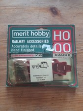 OO/HO.  MERIT HOBBY.  5015