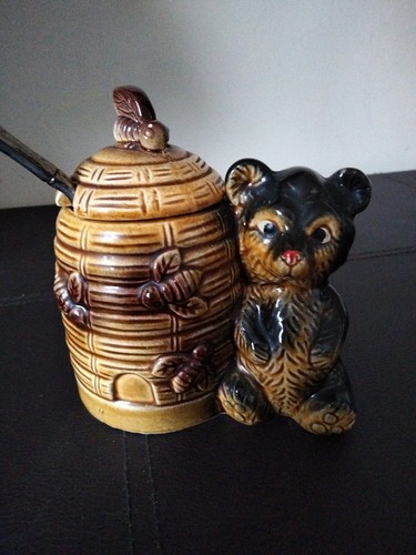 Vintage honey pot ceramic bear - honey,