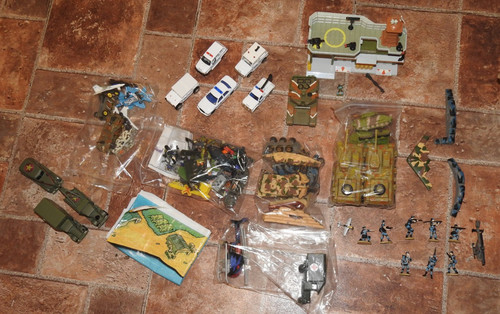 Military playset tanks men etc - military,