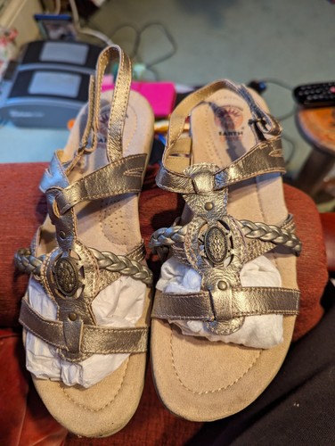 New earth spirit women - new,