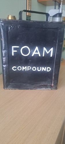 Vintage foam compound - ,