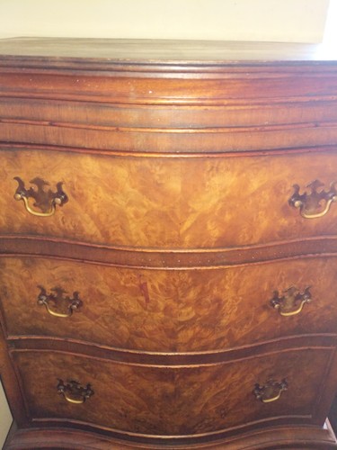Stunning antique chest with - stunning,